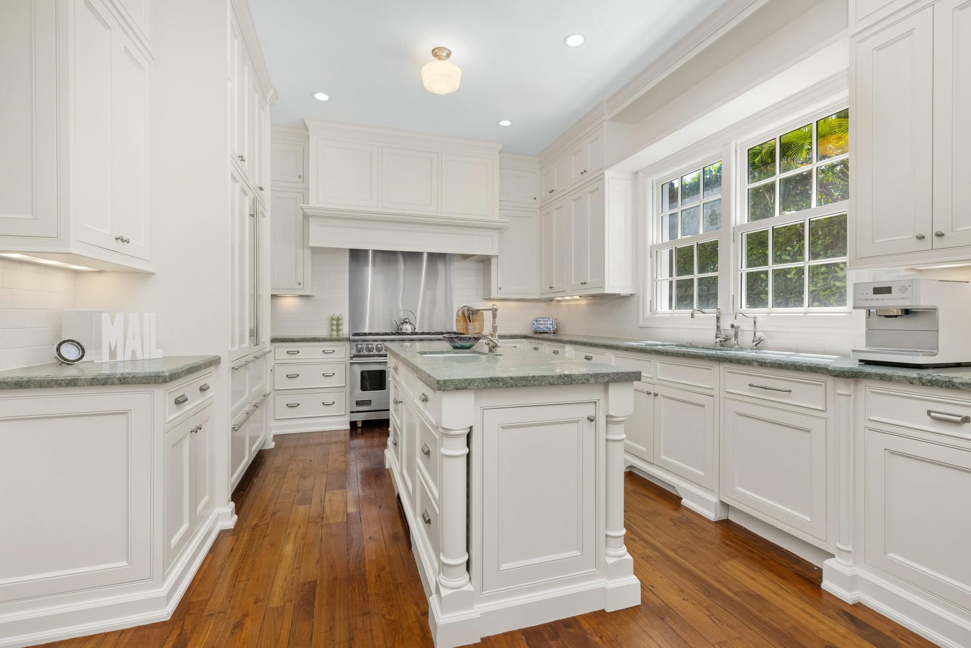 231 Coral Lane, Palm Beach, FL 33480 Photo