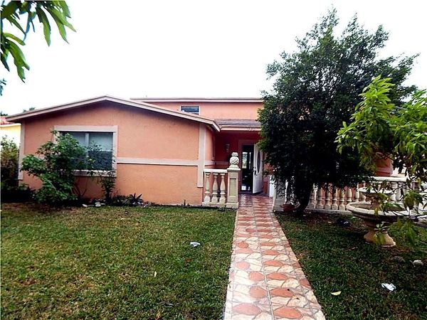 3640 NW 39th Street, Lauderdale Lakes, FL 33309