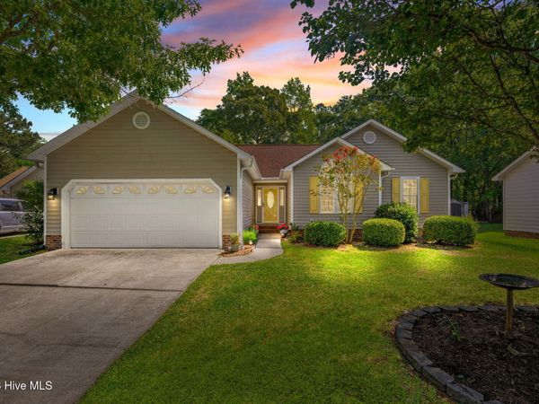 210 Monterey Circle , New Bern, NC 28562