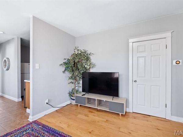 3716 S Compton Avenue, St Louis, MO 63118