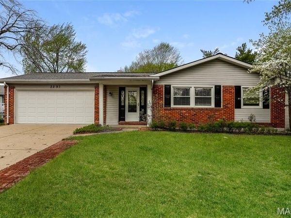2291 Hill House Road , Chesterfield, MO 63017