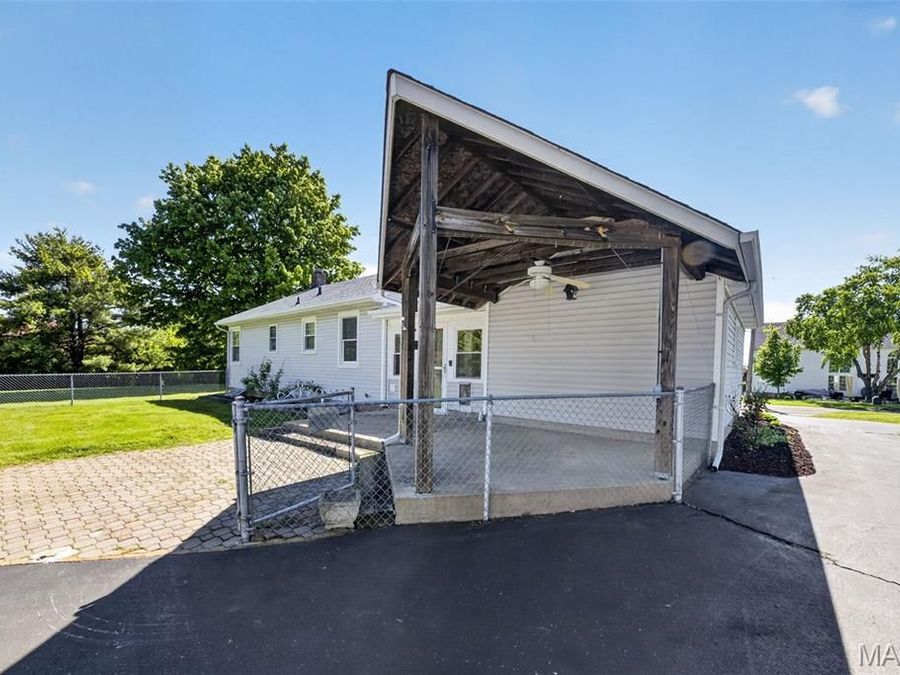 Property Image 36