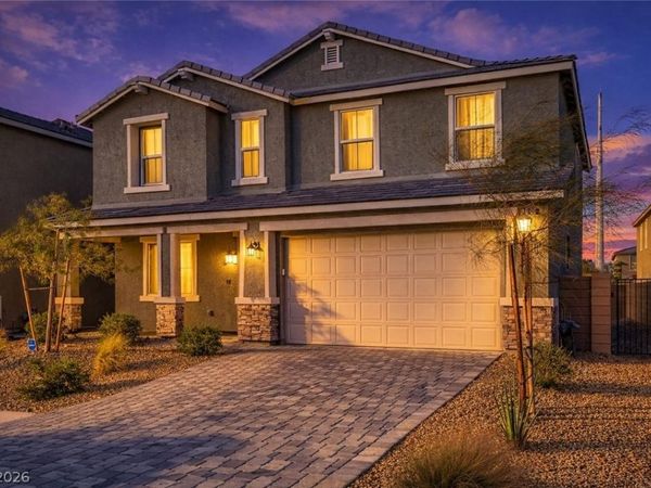 70 Pikiariki Court , Las Vegas, NV 89183