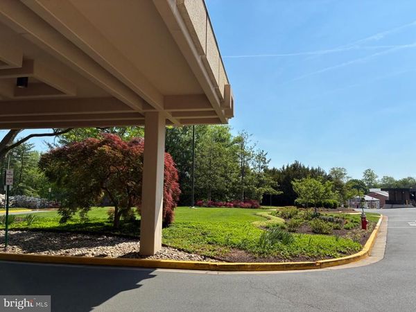 1800 OLD MEADOW ROAD, Unit 101, MCLEAN, VA 22102