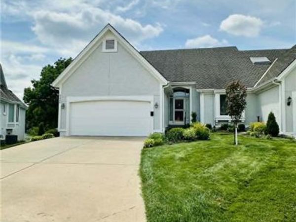 5225 W 122nd Street, Overland Park, KS 66209