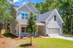 696 Eagle Street photo 4