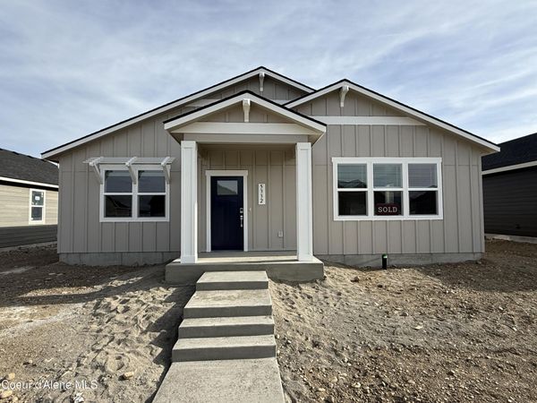 5332 E Aquila Ave, Post Falls, ID 83854