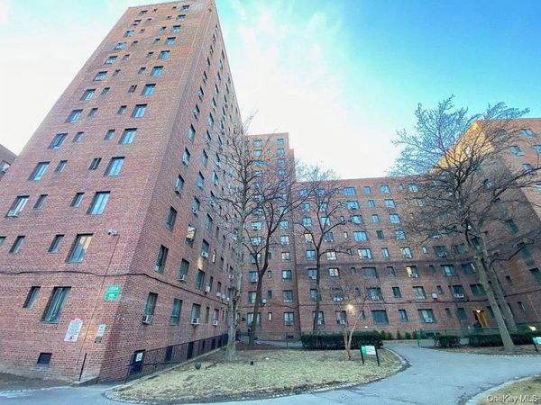 1604 Metropolitan Avenue , Unit 3F, Bronx, NY 10462