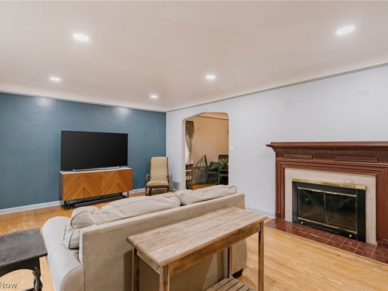 3675 Avalon Road, Shaker Heights, OH 44120 Photo 5