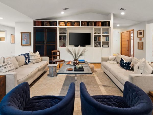 7203 Running Rope CIR , Austin, TX 78731
