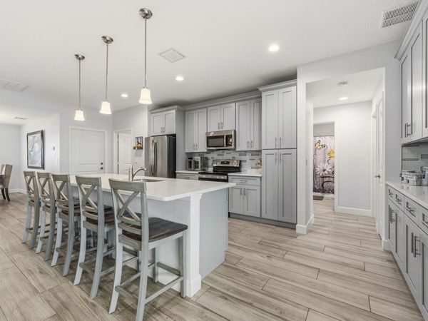 2025 SE South Buttonwood Drive, Port St. Lucie, FL 34952
