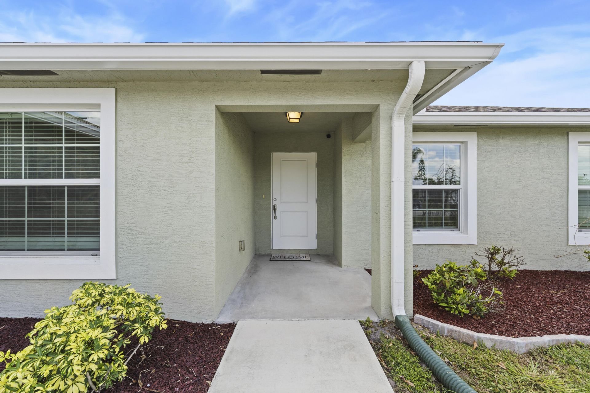2025 SE South Buttonwood Drive, Port Saint Lucie, FL 34952 Photo