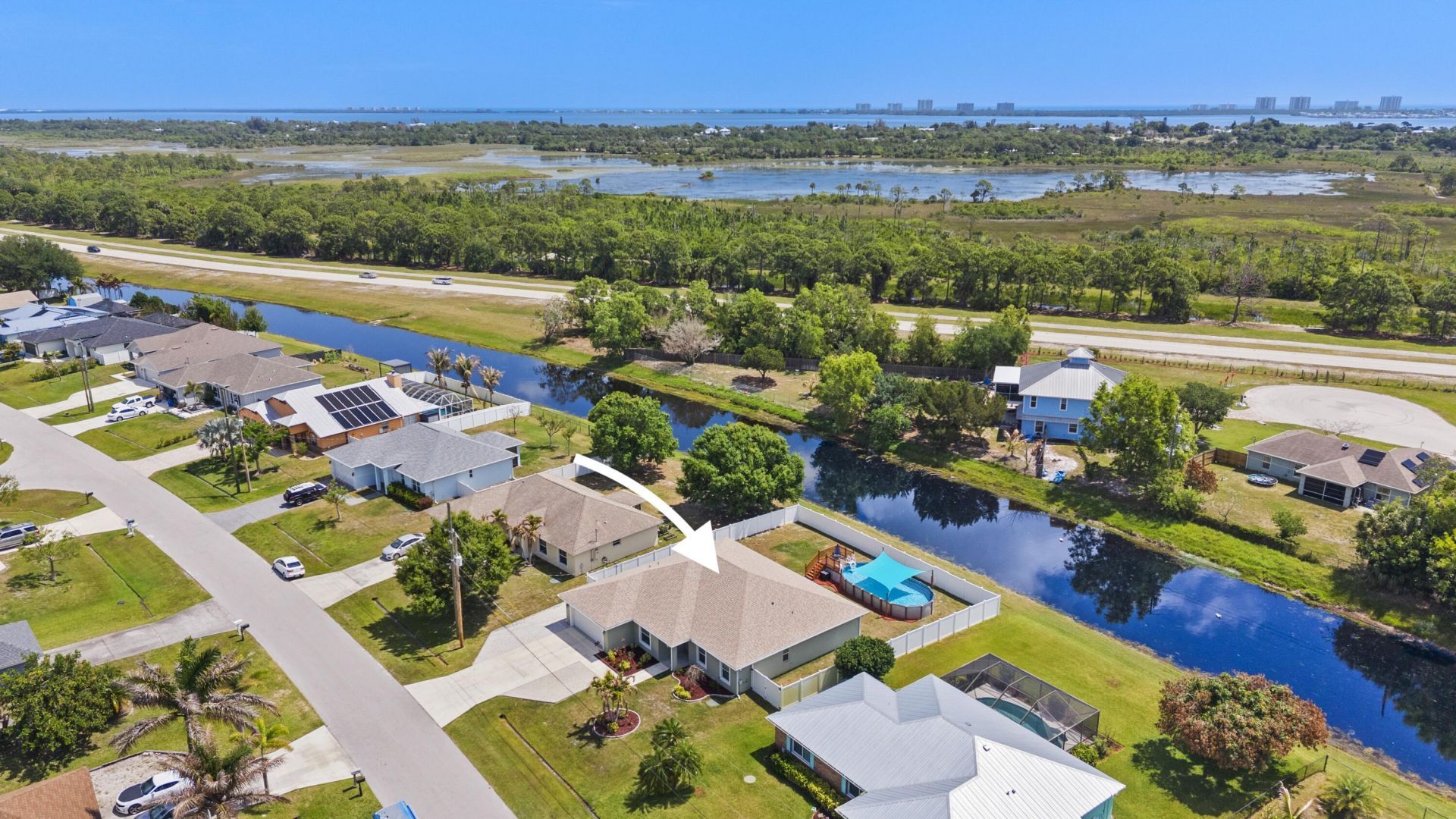 2025 SE South Buttonwood Drive, Port Saint Lucie, FL 34952 Photo