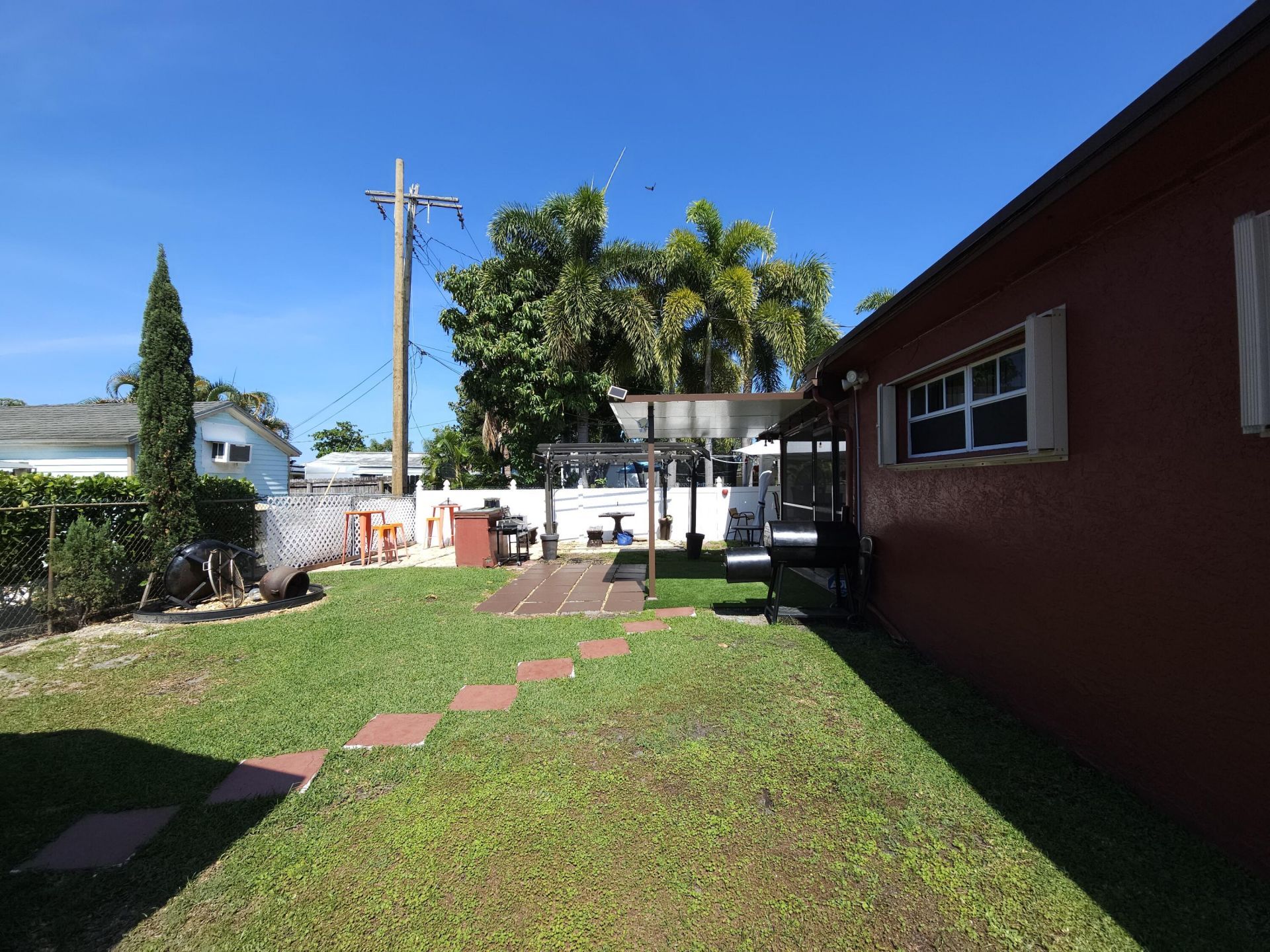 637 Dogwood Road, West Palm Beach, FL 33409 Photo