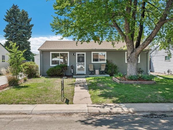 3915 S Jason Street, Englewood, CO 80110