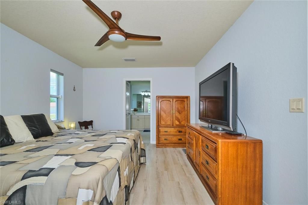 844 NE 6th Ave, Cape Coral, FL 33909 Photo