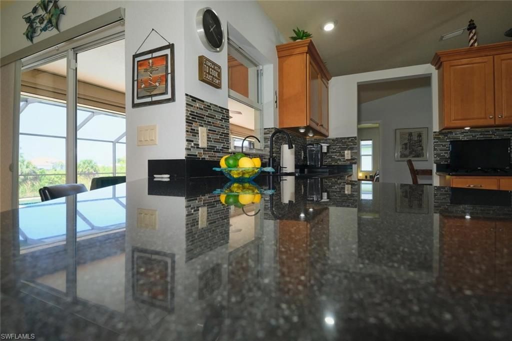 844 NE 6th Ave, Cape Coral, FL 33909 Photo