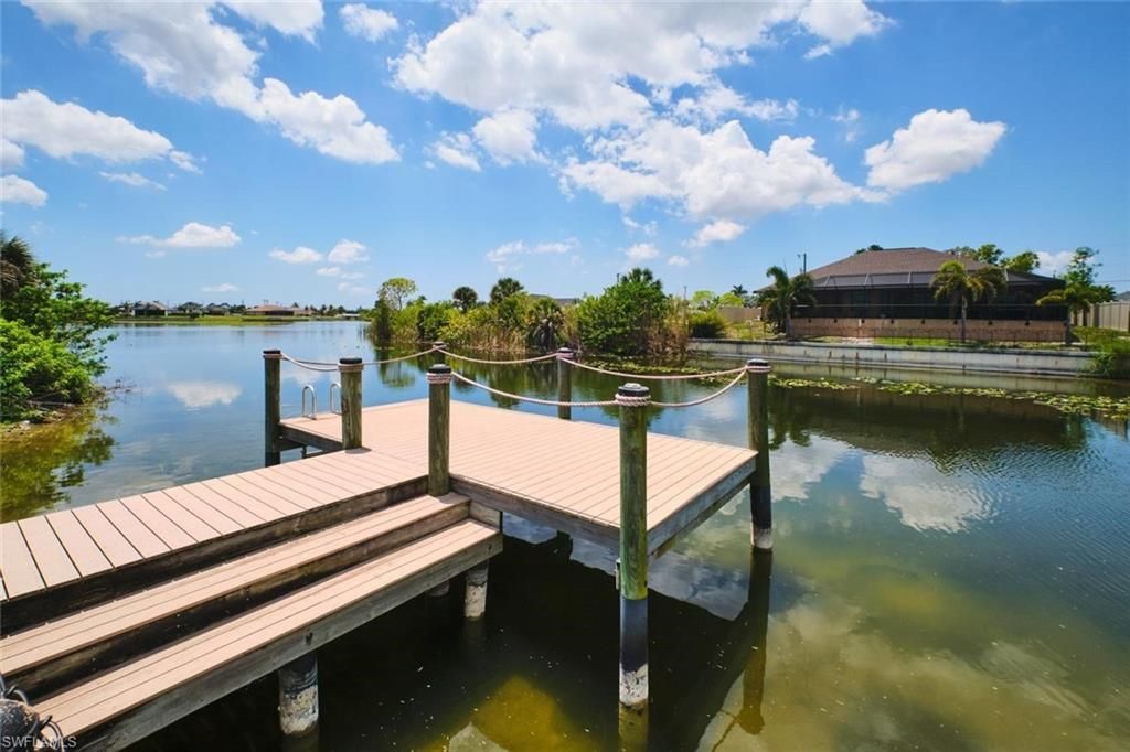 844 NE 6th Ave, Cape Coral, FL 33909 Photo