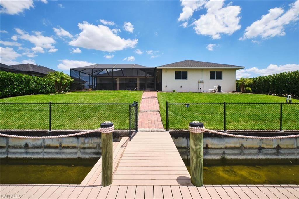 844 NE 6th Ave, Cape Coral, FL 33909 Photo
