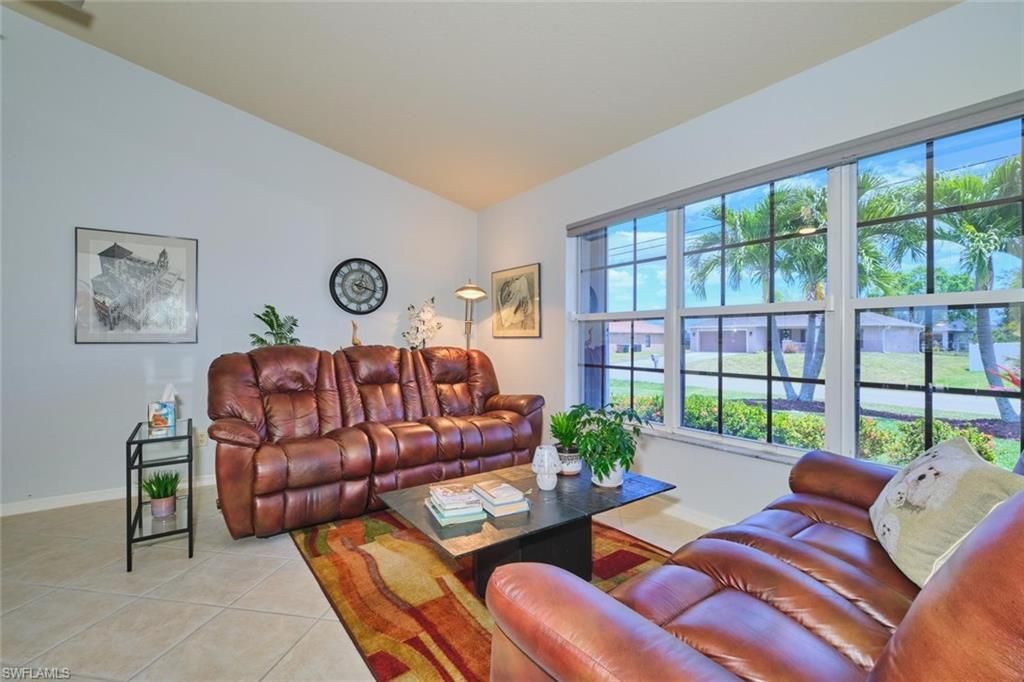 844 NE 6th Ave, Cape Coral, FL 33909 Photo