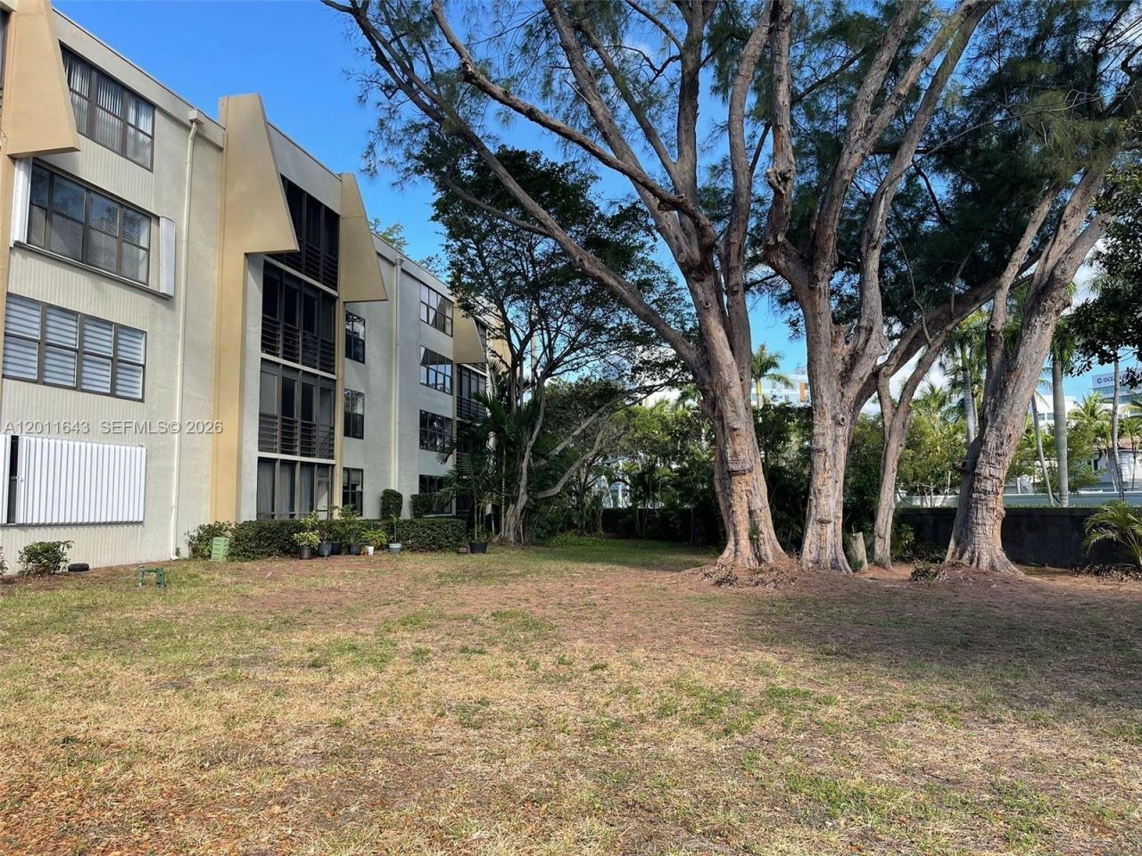 20441 NE 30th Ave, Unit 116-9, Aventura, FL 33180 Photo