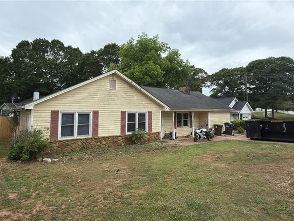 201 Cabriolet Trail, Mcdonough, GA 30253