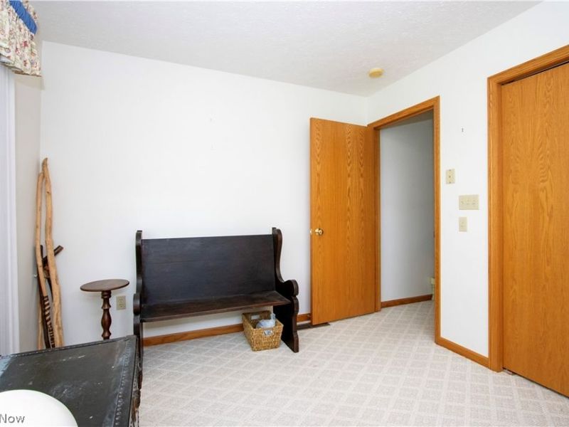 17361 Back Massillon Road, North Lawrence, OH 44666 Photo 14