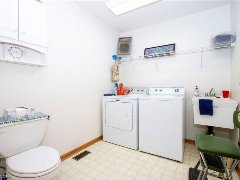 17361 Back Massillon Road, North Lawrence, OH 44666 Photo 24