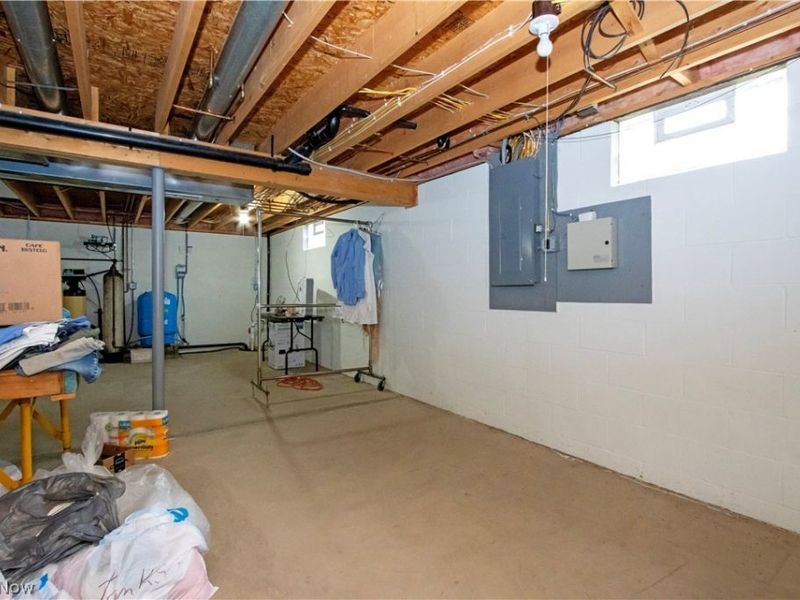 17361 Back Massillon Road, North Lawrence, OH 44666 Photo 32