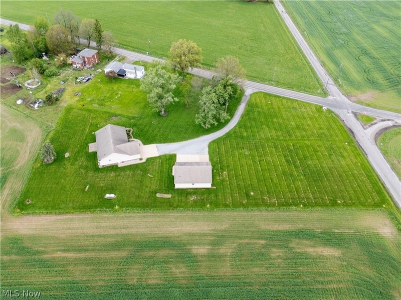 17361 Back Massillon Road, North Lawrence, OH 44666 Photo 4