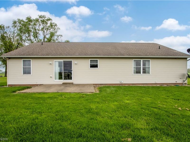 17361 Back Massillon Road, North Lawrence, OH 44666 Photo 9