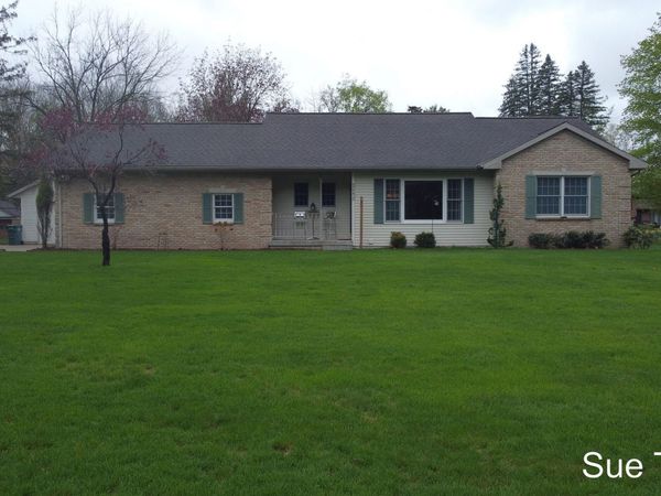 2042 Hayes Street, Marne, MI 49435
