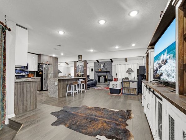 915 Mount Perkins, San Antonio, TX 78213