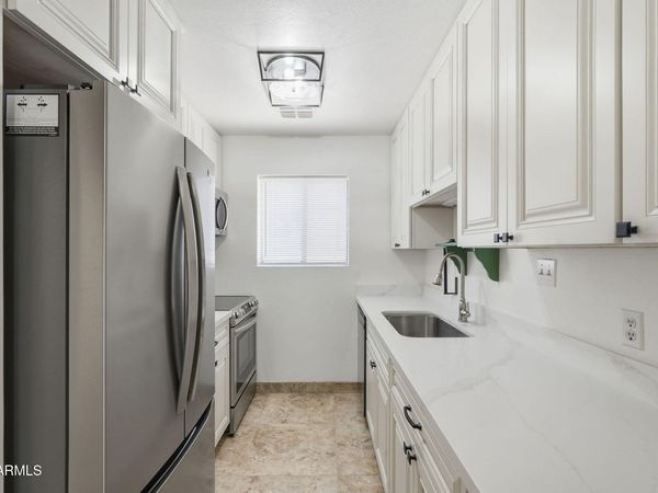 12627 N LA MONTANA Drive, Unit 110, Fountain Hills, AZ 85268
