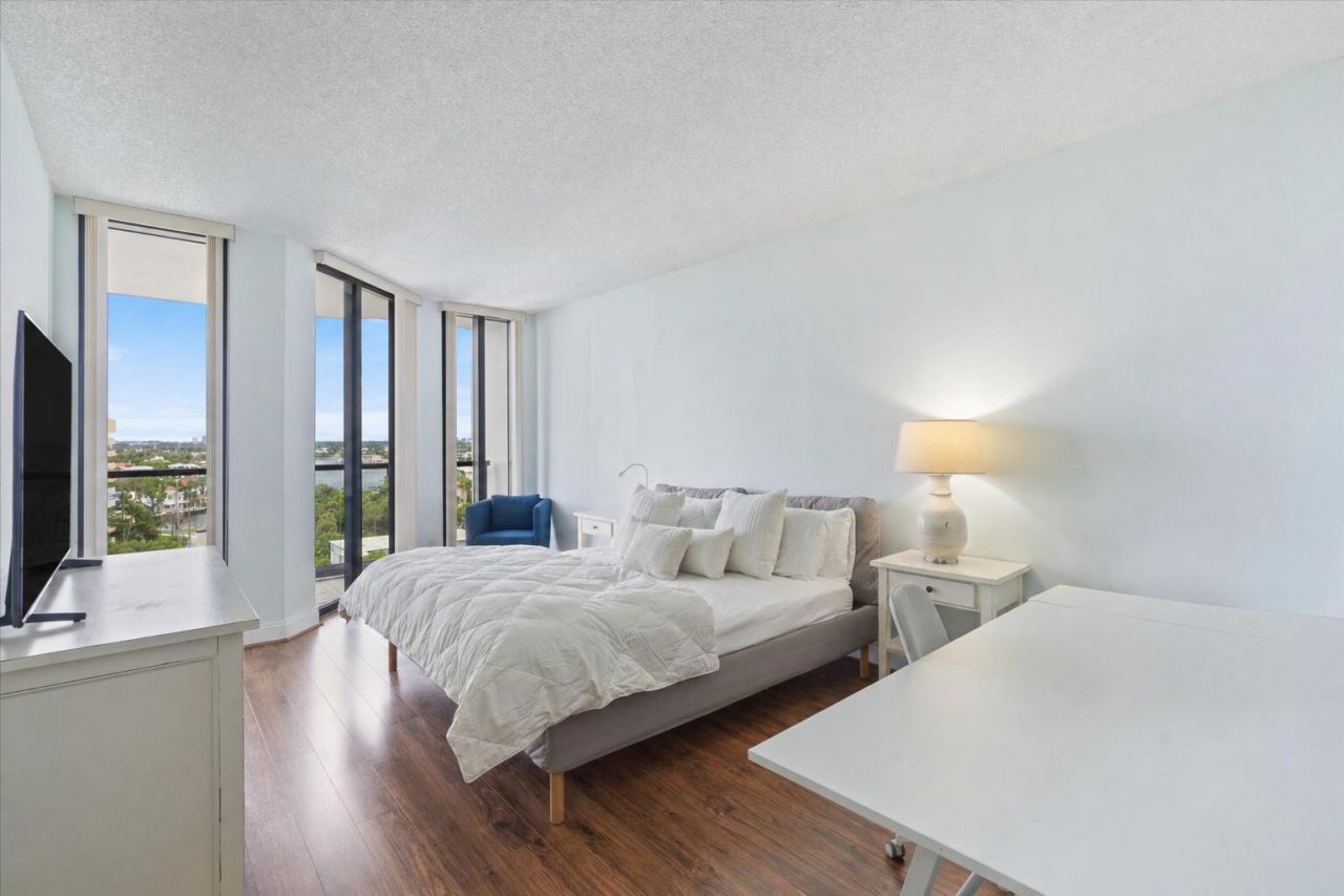 1300 S Ocean Boulevard, Unit 705, Pompano Beach, FL 33062 Photo