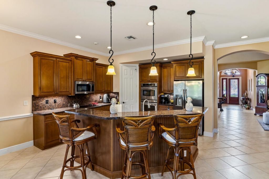 904 SW Pebble Lane, Palm City, FL 34990 Photo