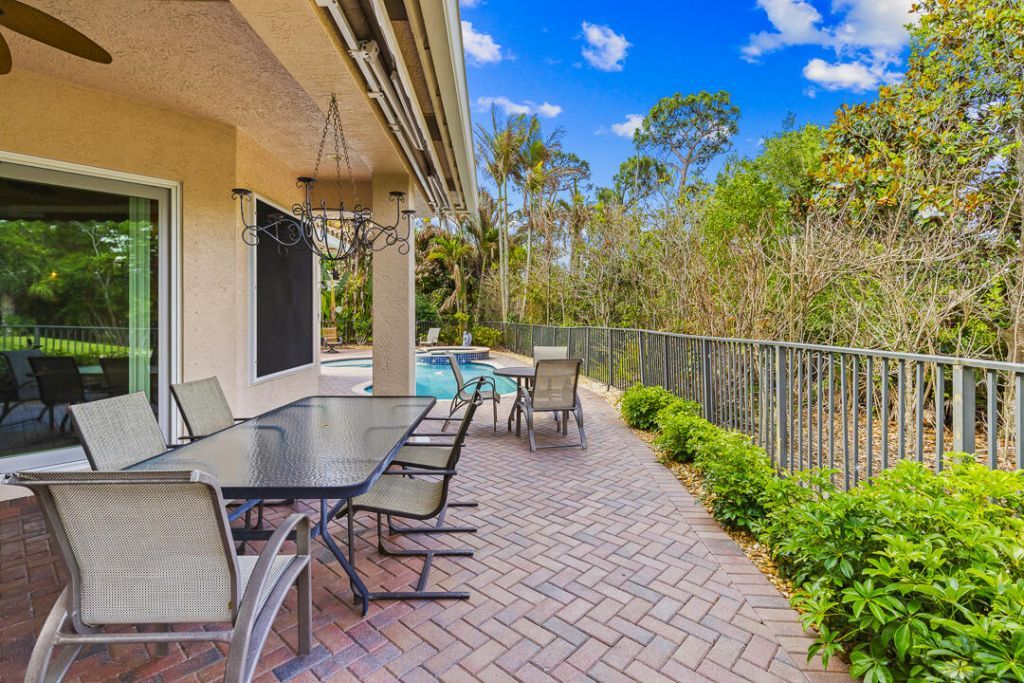 904 SW Pebble Lane, Palm City, FL 34990 Photo