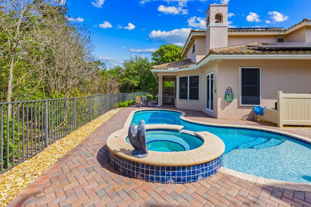 904 SW Pebble Lane, Palm City, FL 34990 Photo