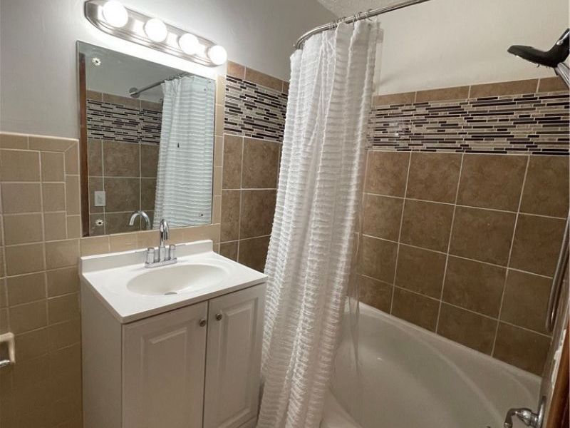 863 Medford Road, Cleveland Heights, OH 44121 Photo 7