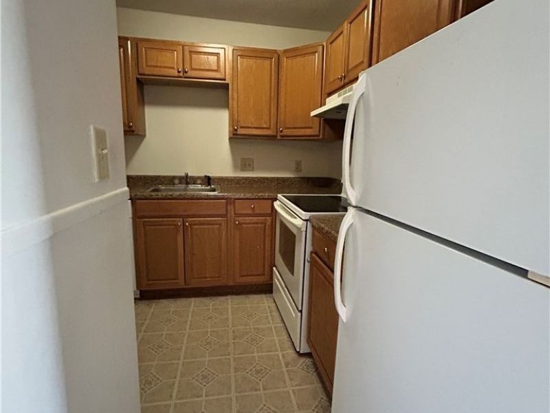 4309 Earl Drive, Unit C6, Steubenville, OH 43952 Photo 5
