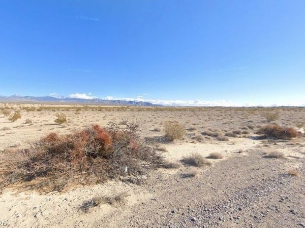 781 N Emery Street , Pahrump, NV 89060