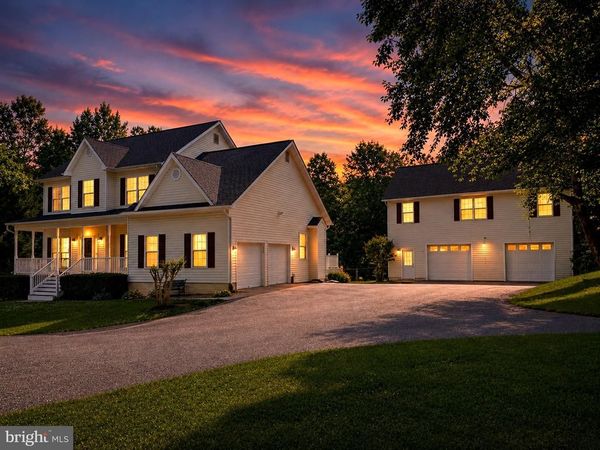 6890 BARNEY DRIVE, HUGHESVILLE, MD 20637
