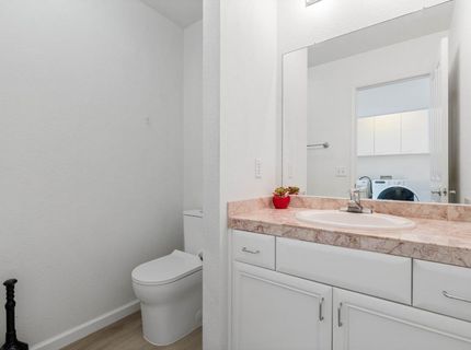 9077 Bedrock Ct, Sacramento, CA 95829 Photo