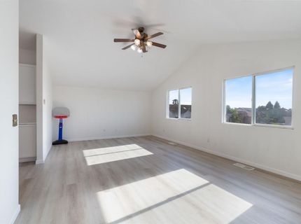 9077 Bedrock Ct, Sacramento, CA 95829 Photo