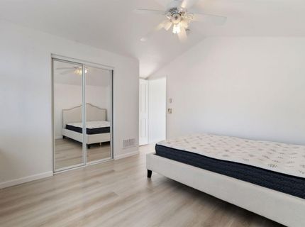 9077 Bedrock Ct, Sacramento, CA 95829 Photo
