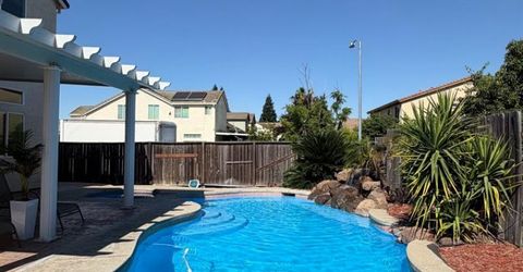 9077 Bedrock Ct, Sacramento, CA 95829 Photo
