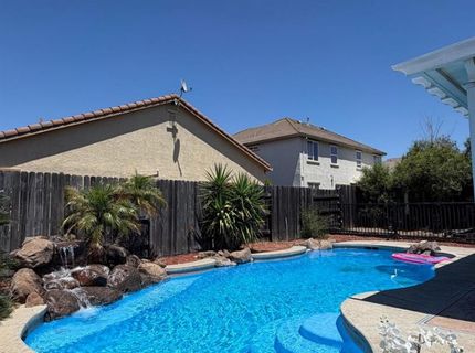 9077 Bedrock Ct, Sacramento, CA 95829 Photo