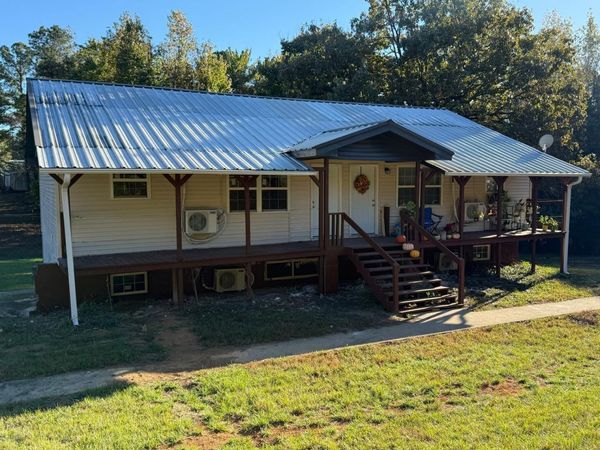145 Dutch Ave, Hamilton, AL 35570