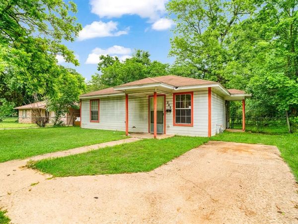 474 NE 11th Street NE, Paris, TX 75460