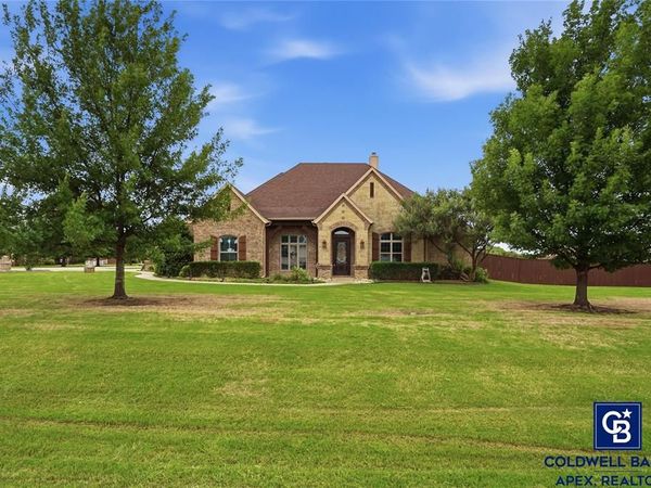 14125 Aston Falls Drive, Haslet, TX 76052